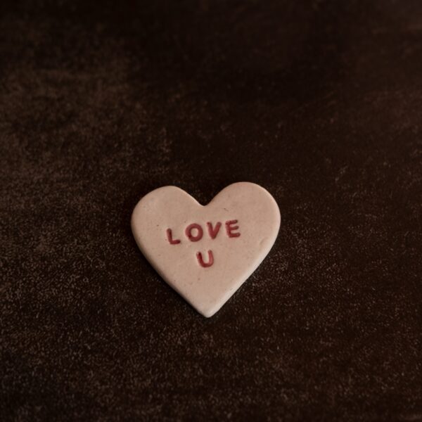 Love u fridge magnet